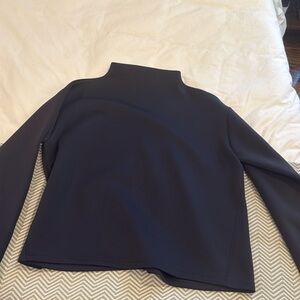 ADAY Like a Boss Black Scuba Pullover— Women’s Large